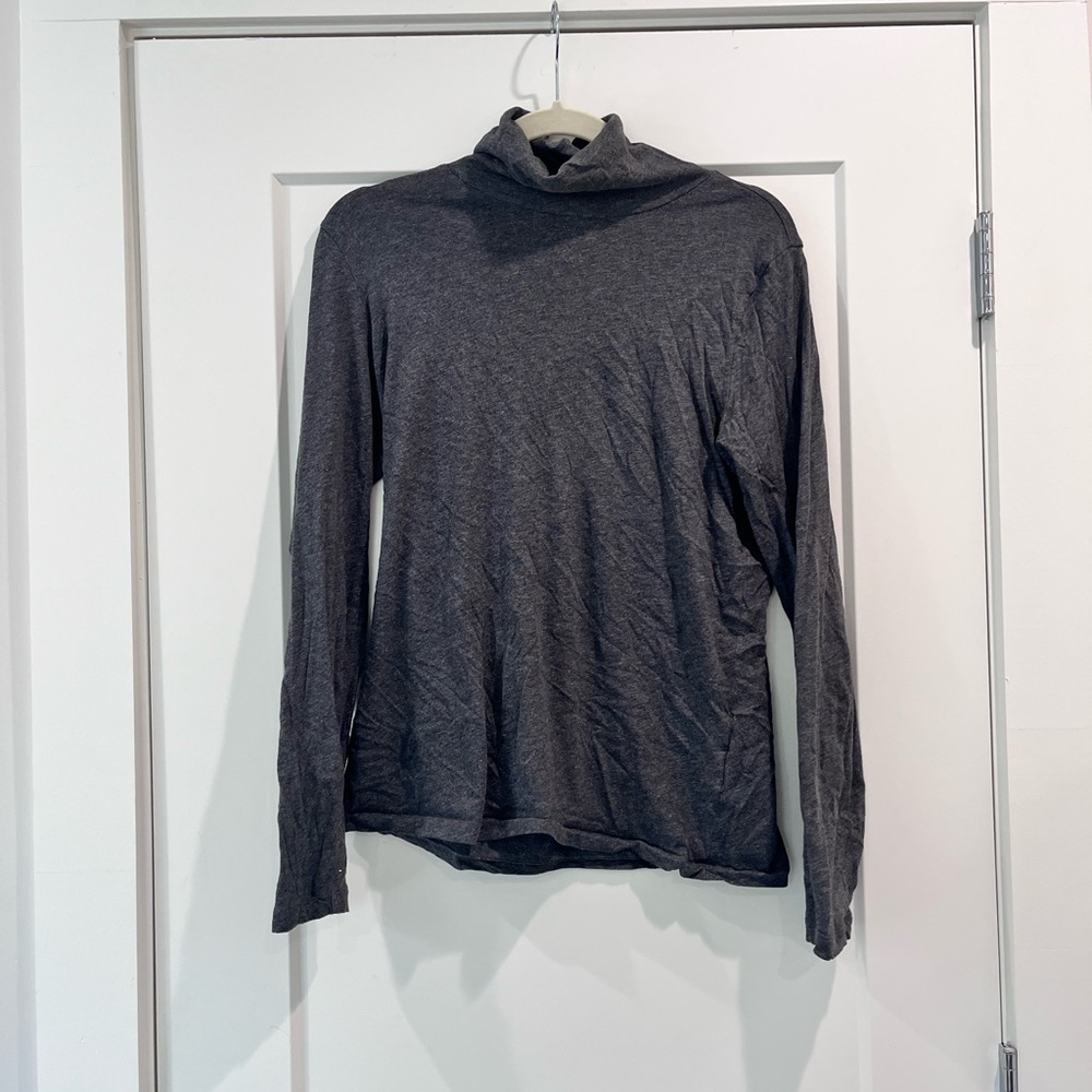 EUC J Crew Tissue Turtleneck Charcoal Size M.